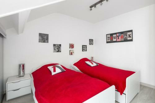 Dinard Centre, Le Wilson, Maison � 100m De La Plage