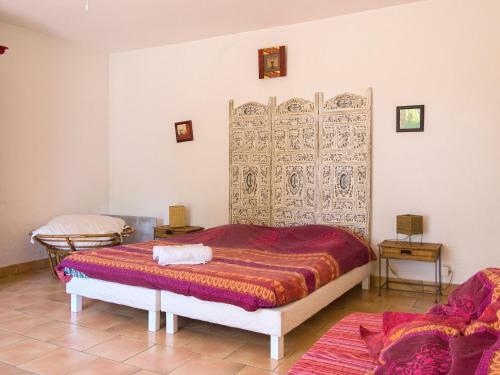 Sprawling Mansion In Frejus With Swimming Pool