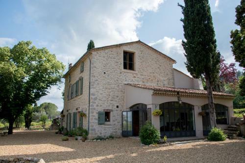 Bed & Breakfast Le Mas Des Romarins