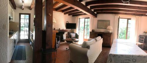 Villa Proche Du Lac Avec Jardin - 2421