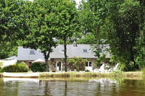 Holiday Home Laniscat - Bre02119-f