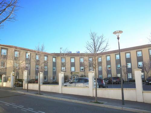 Hotel B&B H�tel Aix-en-provence Le Tholonet