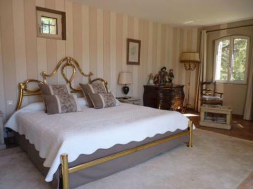 Les Baux De Provence Villa Sleeps 8 Pool Wifi