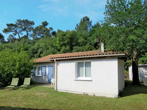 Holiday Home Jo�lle (vdm100)