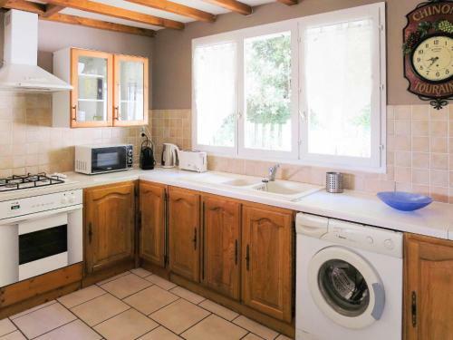 Holiday Home Jo�lle (vdm100)