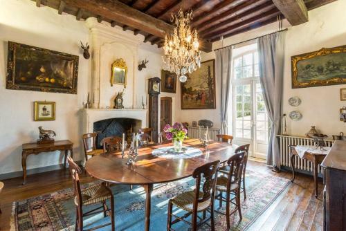 Liorac-sur-louyre Villa Sleeps 11 Pool Wifi
