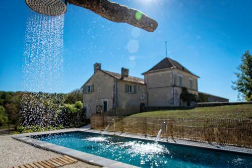 Les Deux Abbesses En Vert | La Grande Maison B&B