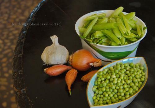 Les Deux Abbesses En Vert | La Grande Maison B&B