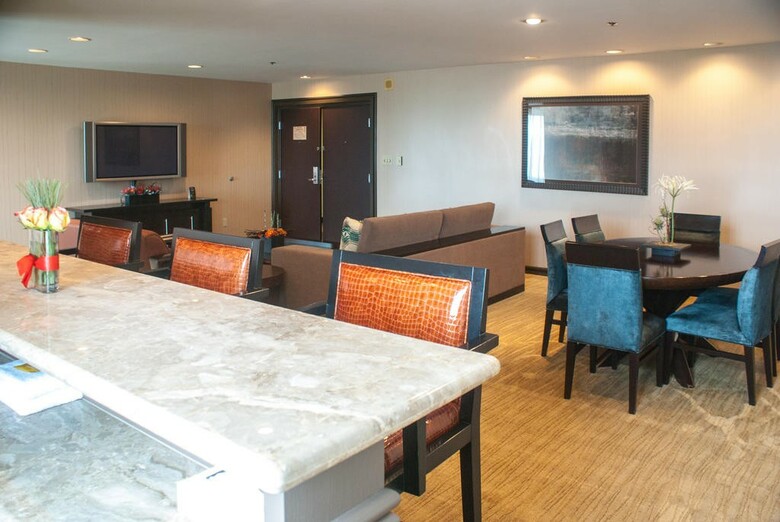 Gold Coast Hotel & Casino