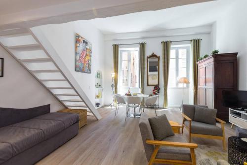 Apartamento Barillerie - Loft Moderne, Face Mer, Vieux-nice.