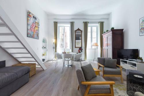 Apartamento Barillerie - Loft Moderne, Face Mer, Vieux-nice.