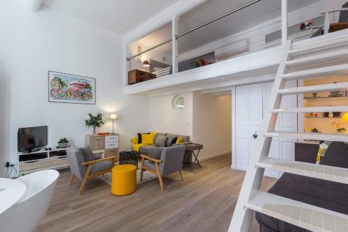 Apartamento Barillerie - Loft Moderne, Face Mer, Vieux-nice.