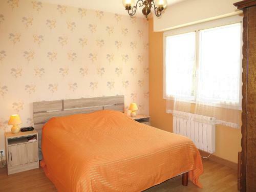 Holiday Home Ferienhaus (sja101)
