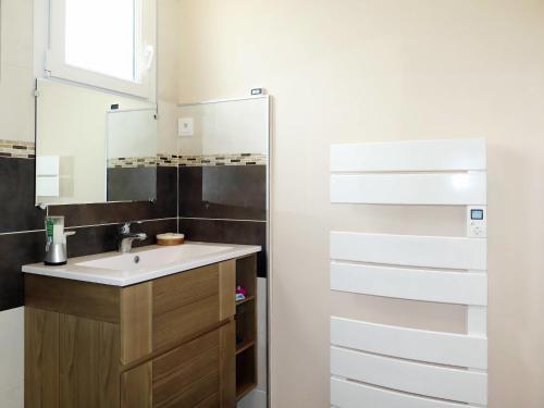 Holiday Home Ferienhaus (sja101)