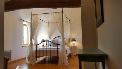 Hostal La Grange Fleurie