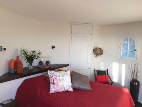 Stunning Villa In Les Issambres With Swimming Pool