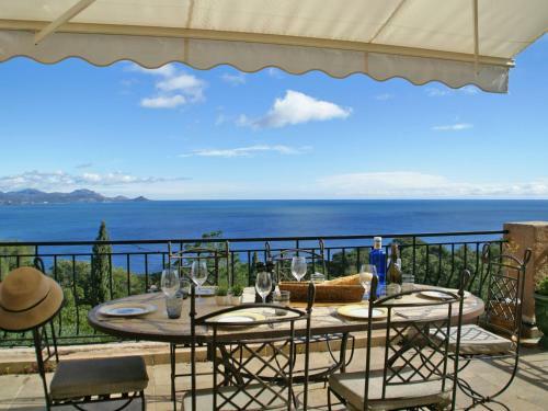 Stunning Villa In Les Issambres With Swimming Pool