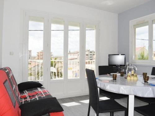 Apartment Port Blanc 1