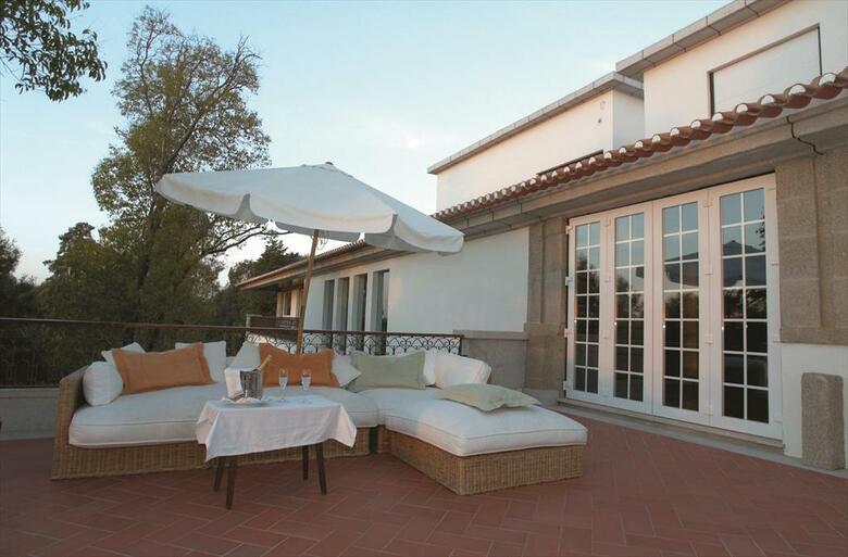 Hotel � Fonte Santa