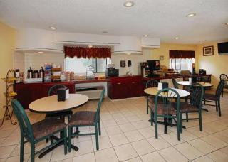 Hotel Quality Inn & Suites