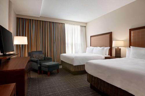 Hotel Admiral Inn & Suites