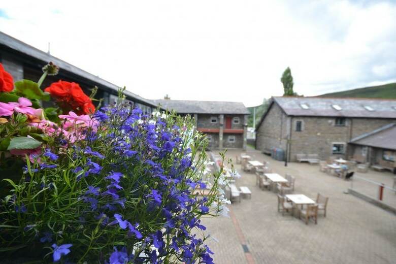 Albergue Dare Valley Country Park Accommodation