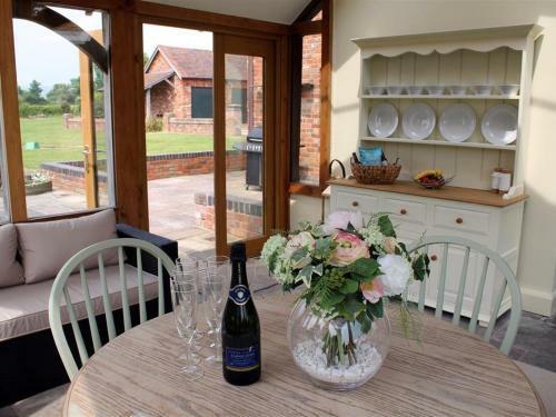 Rose Cottage, Newnham-on-severn
