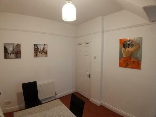 Belfast Town House