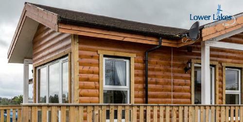 Hazel 3 - Standard Plus One Bed Apartment On Private Estate