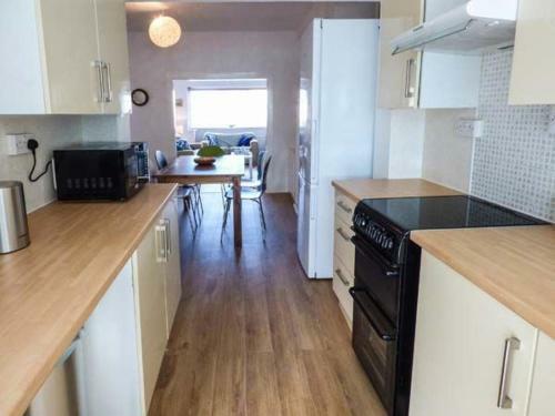 2 Tregof Terrace