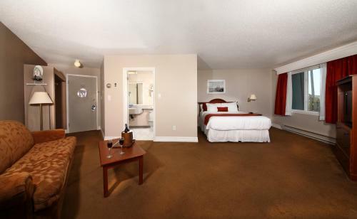 Ocean View Hotel