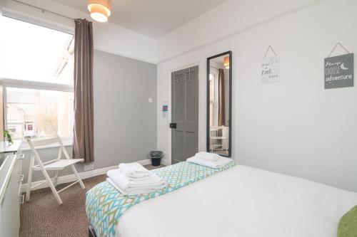 Queensland Lodge (6 Beds, Sleeps 8)