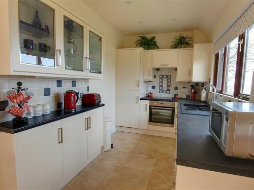 Holiday Home Sugarloaf