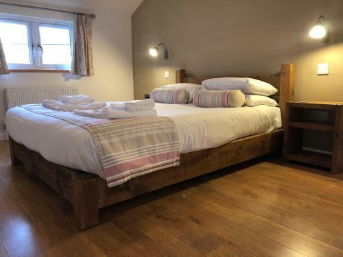 Fields End Lodges