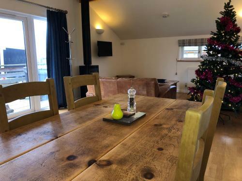 Fields End Lodges