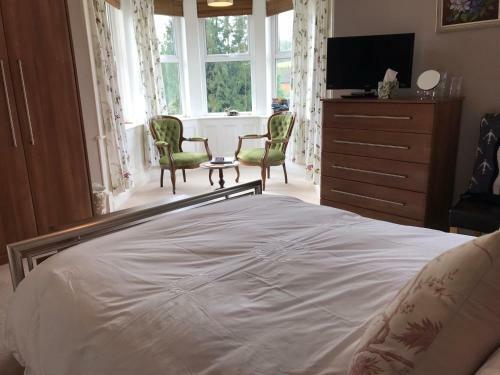 Bed & Breakfast Holywell House B & B