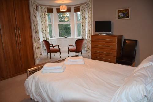 Bed & Breakfast Holywell House B & B