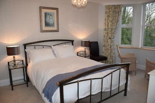 Bed & Breakfast Holywell House B & B