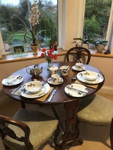 Bed & Breakfast Holywell House B & B