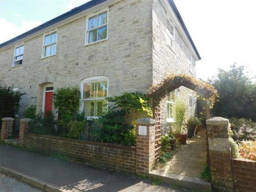 Little Britain, Dorchester