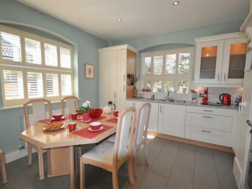 Little Britain, Dorchester