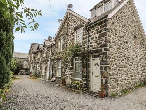 Ty'r Anwylyd, Dolgellau