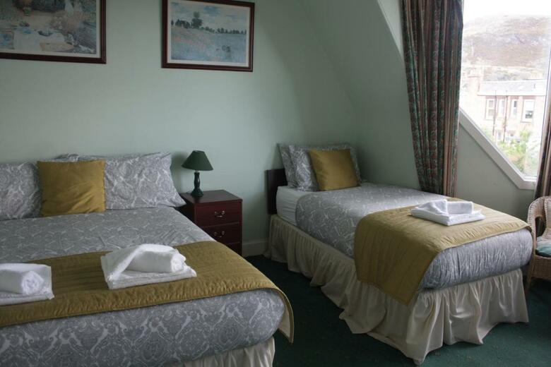 Hostal Airdenair Guest House