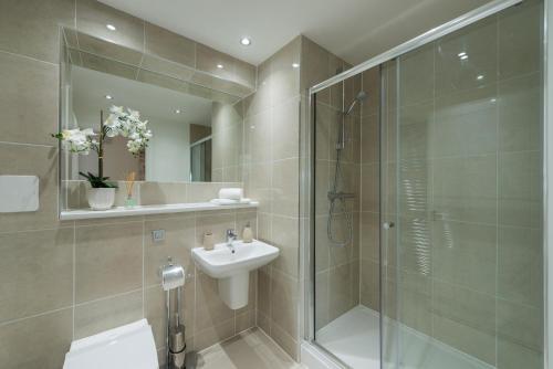 Annandale Street Apartment