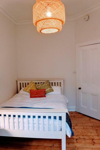 Modern Arthurs Seat Apartment - Sleeps 6