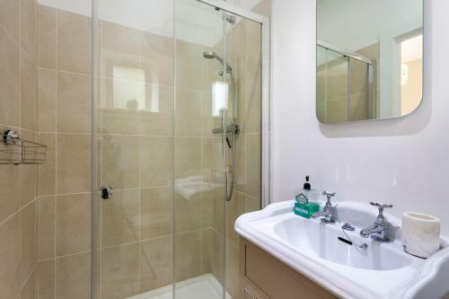 Agroturismo Kilmun Chateau Sleeps 17 Wifi
