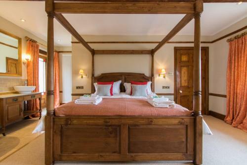 Stocklinch Villa Sleeps 14 Wifi