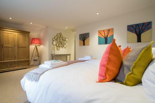Stocklinch Villa Sleeps 14 Wifi