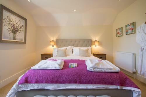 Stocklinch Villa Sleeps 14 Wifi