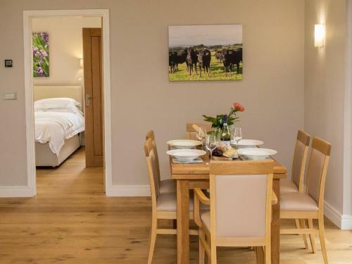 The Granary Larkbeare Grange